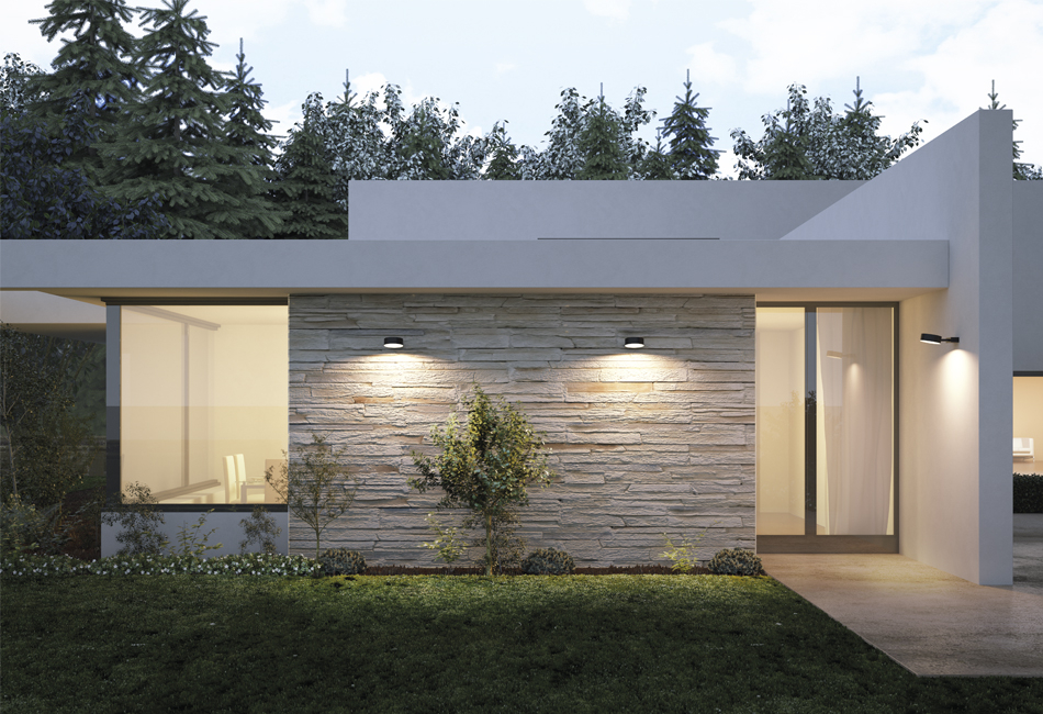 Applique per esterno in ottone successivamente anticato con